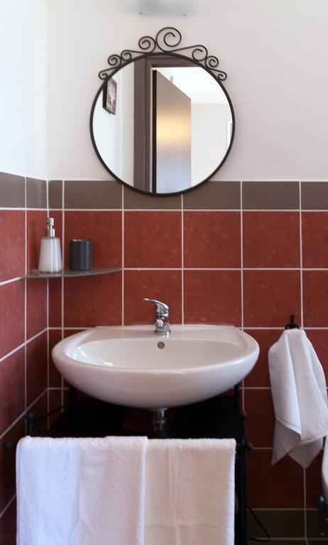 Classic Double Room,1756554729:JPEG